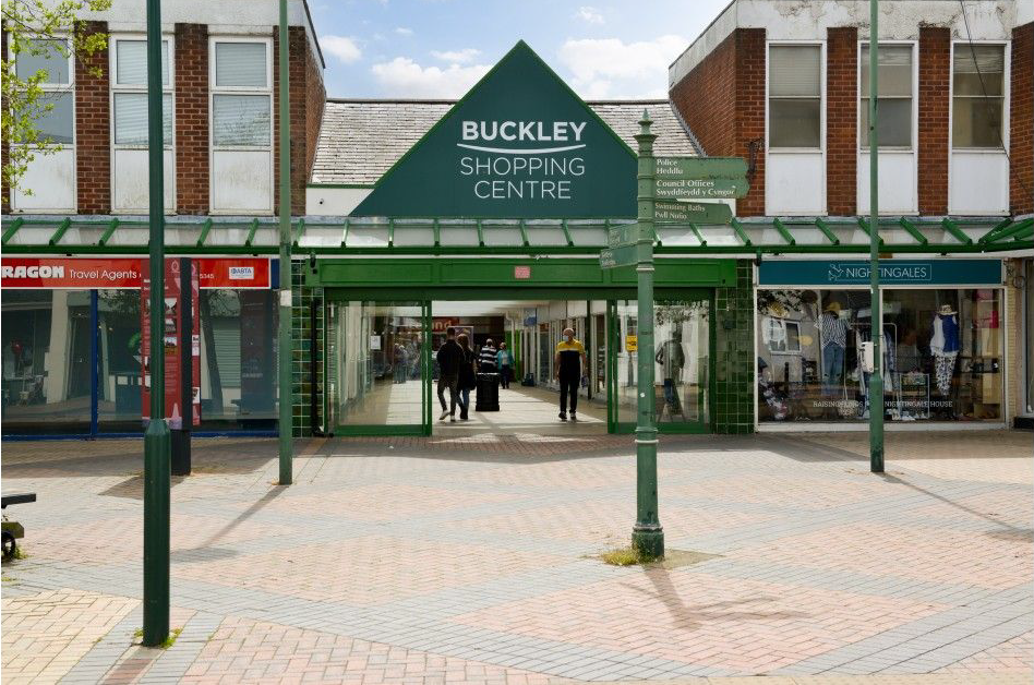 LEGAT OWEN ANNOUNCES SALE OF SHOPPING CENTRE IN NORTH WALES Legat Owen