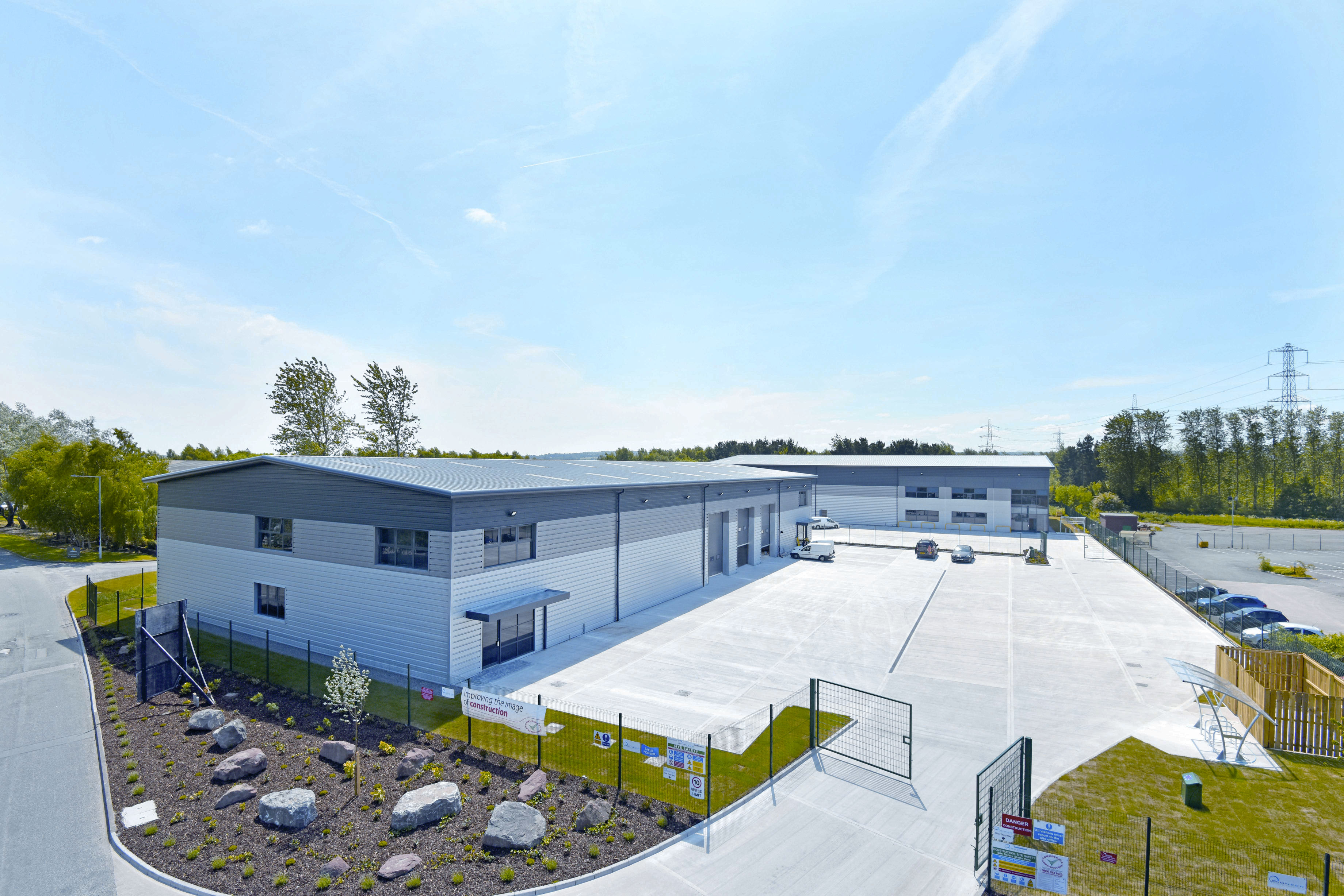 Fully Let In The DEZ! Legat Owen